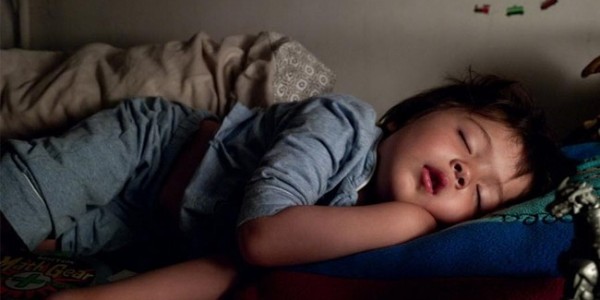 孩子打呼嚕不是睡得香！家長需知的健康警訊與應(yīng)對方法